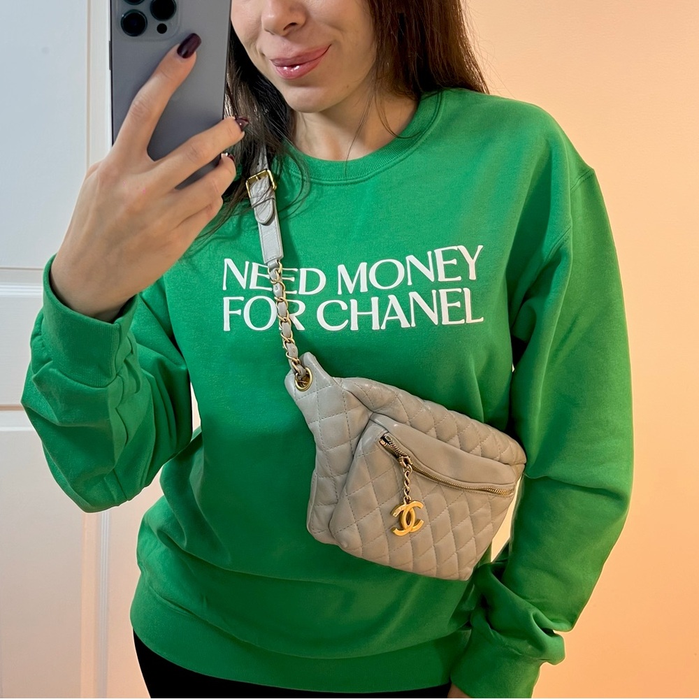 Stylish sweatshirt 
Custom print (print your own text)